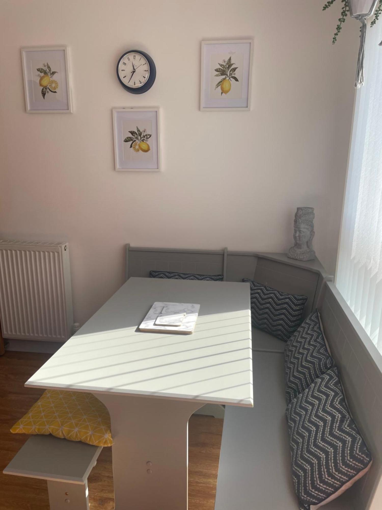 The Paisley Penthouse - Abbey View Apartment Bagian luar foto