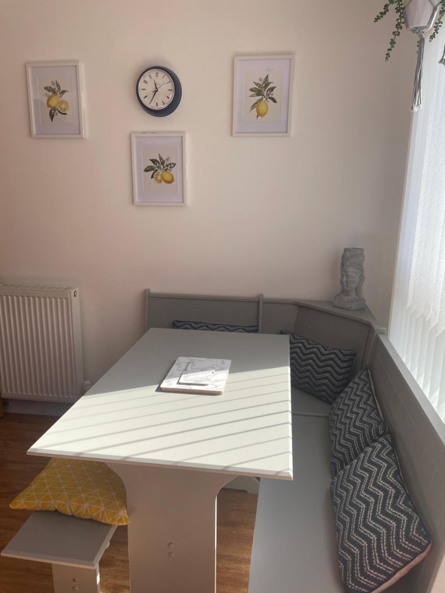 The Paisley Penthouse - Abbey View Apartment Bagian luar foto