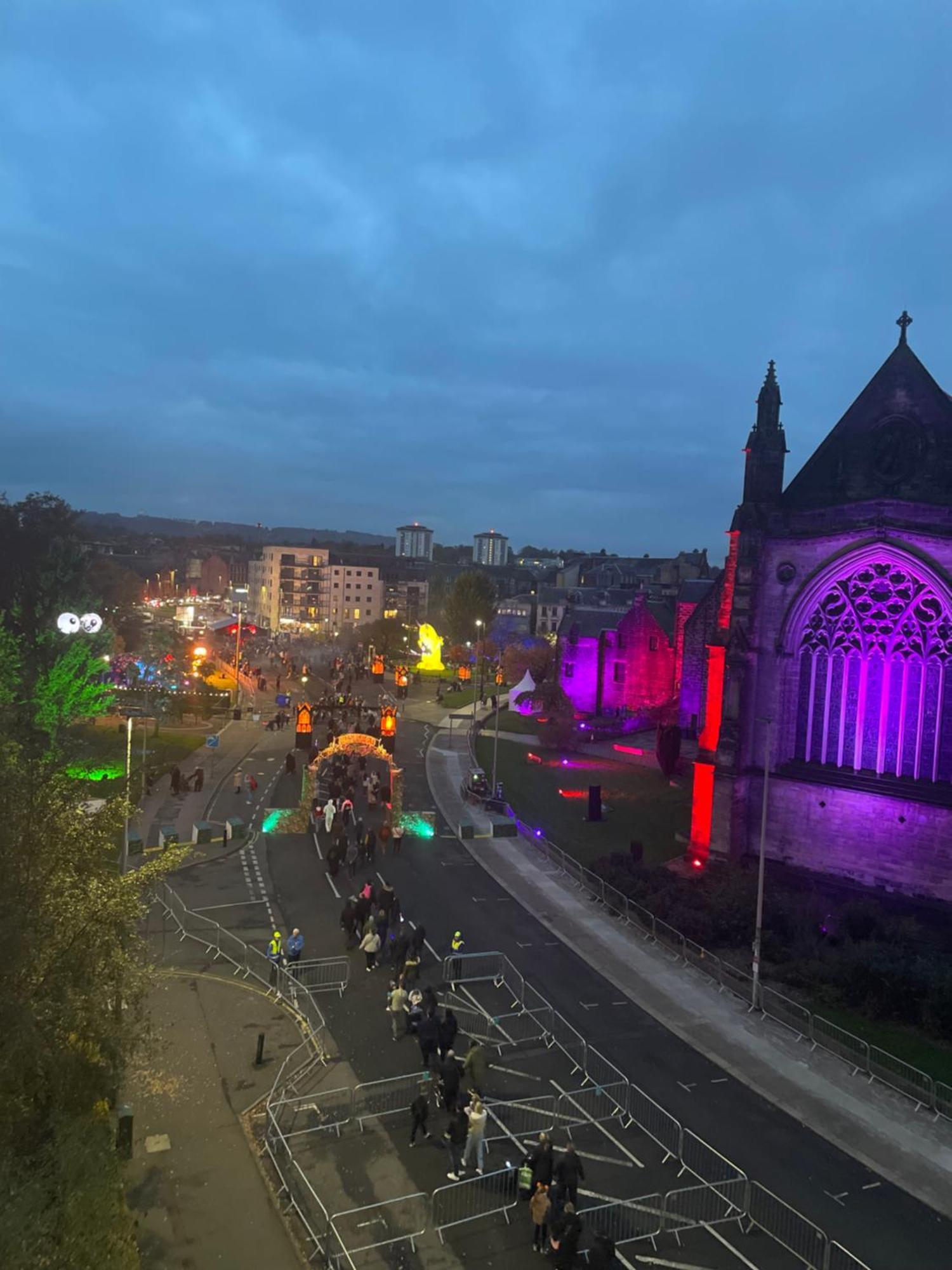 The Paisley Penthouse - Abbey View Apartment Bagian luar foto